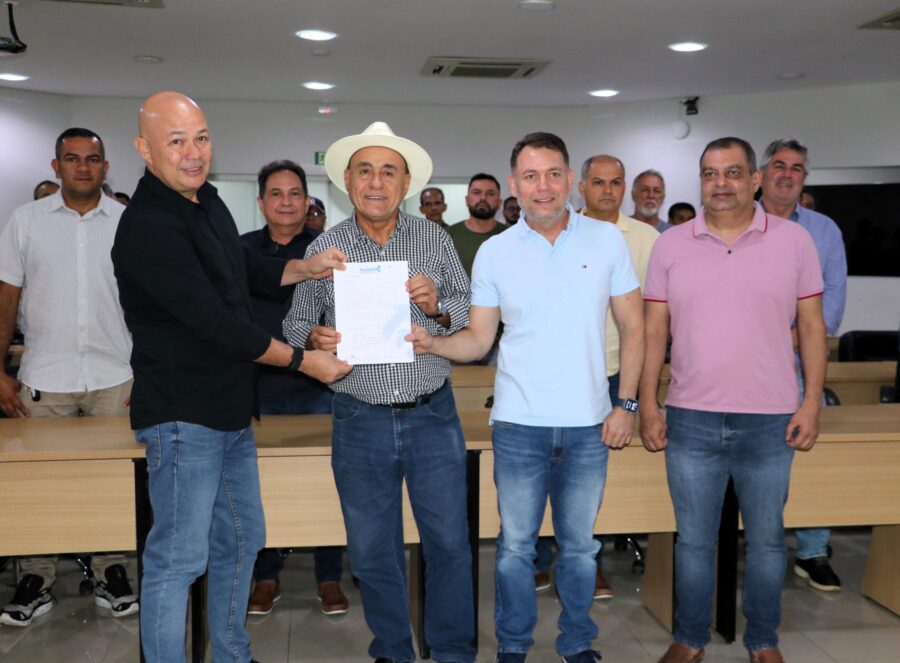 FIEAC recebe pré-candidatos à Prefeitura, Tião Bocalom e Alysson Bestene – ac24horas.com FIEAC recebe pré-candidatos à Prefeitura, Tião Bocalom e Alysson Bestene – ac24horas.com