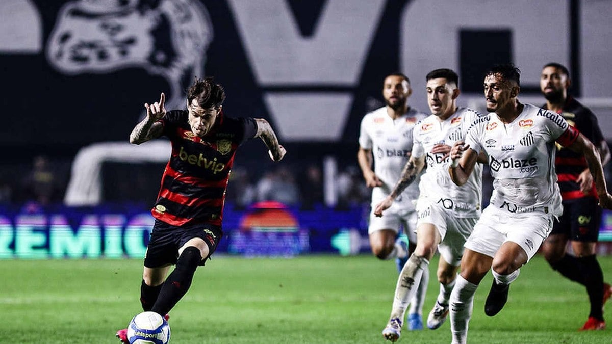 Em duelo direto, Santos empata com Sport e segue líder da Série B Em duelo direto, Santos empata com Sport e segue líder da Série B