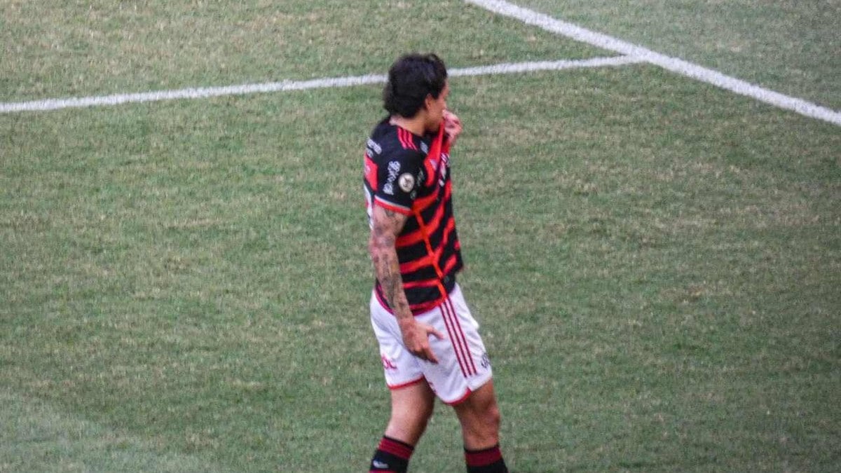 Flamengo recusa proposta de clube inglês por Pedro Flamengo recusa proposta de clube inglês por Pedro