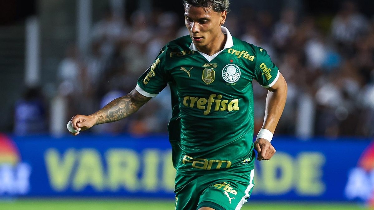 Palmeiras toma decisão após West Ham procurar meio-campista Richard Ríos Palmeiras toma decisão após West Ham procurar meio-campista Richard Ríos