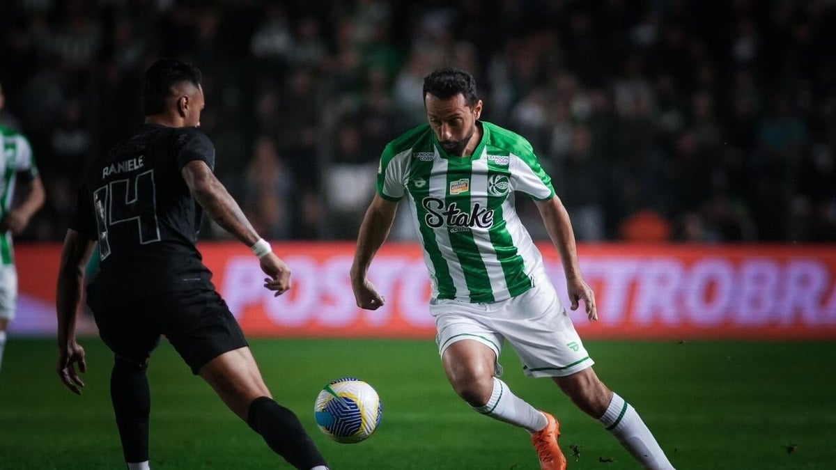 Juventude x Corinthians é interrompido por falta de luz em Caxias do Sul Juventude x Corinthians é interrompido por falta de luz em Caxias do Sul