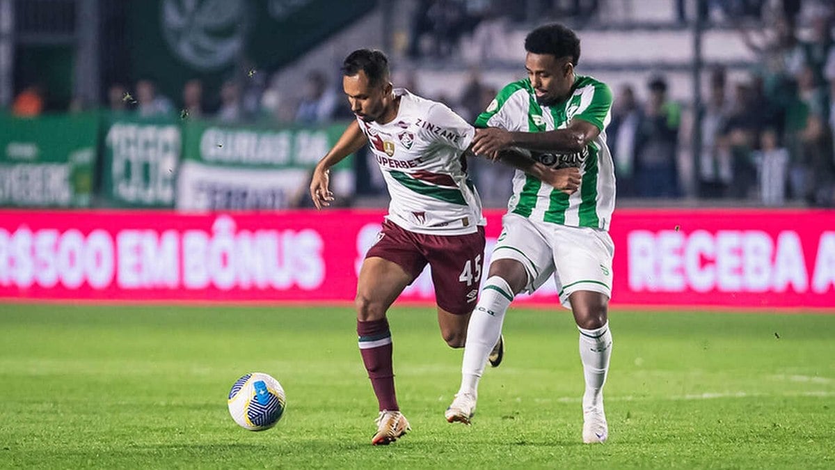 Fluminense sofre virada para Juventude, mas segue vivo na Copa do Brasil Fluminense sofre virada para Juventude, mas segue vivo na Copa do Brasil