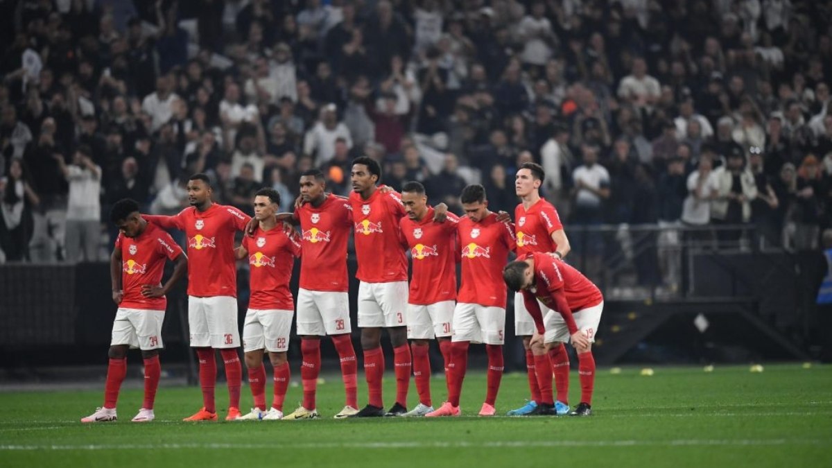 Red Bull Bragantino pode ter até dez desfalques em duelo com o Fla Red Bull Bragantino pode ter até dez desfalques em duelo com o Fla