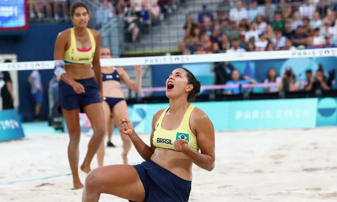 Paris 2024: Duda e Ana Patrícia fecham 1ª fase com aproveitamento 100% Paris 2024: Duda e Ana Patrícia fecham 1ª fase com aproveitamento 100%