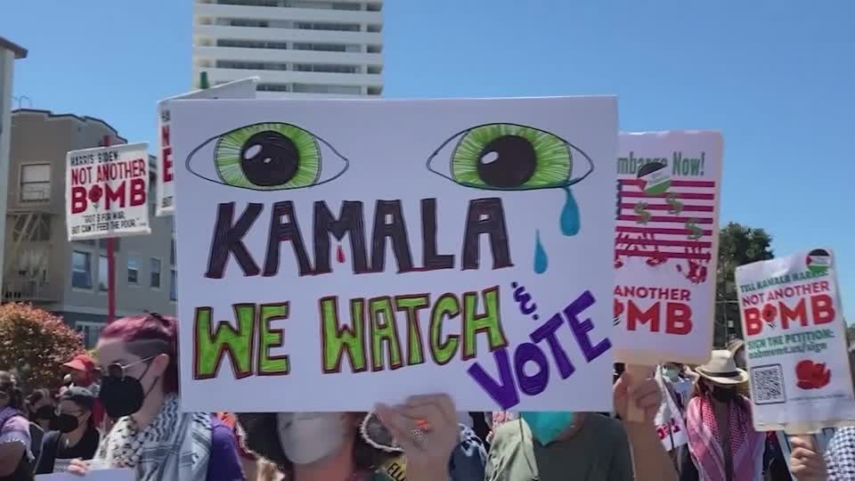 Grupos pró-palestinos se reúnem em manifestação na cidade natal de Kamala Harris Grupos pró-palestinos se reúnem em manifestação na cidade natal de Kamala Harris