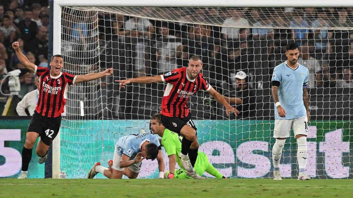 Lazio e Milan empatam em jogo do Campeonato Italiano Lazio e Milan empatam em jogo do Campeonato Italiano