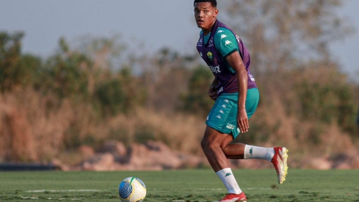 Guilherme comemora título do Mato-Grossense Sub-20 e fala sobre chances no profissional Guilherme comemora título do Mato-Grossense Sub-20 e fala sobre chances no profissional
