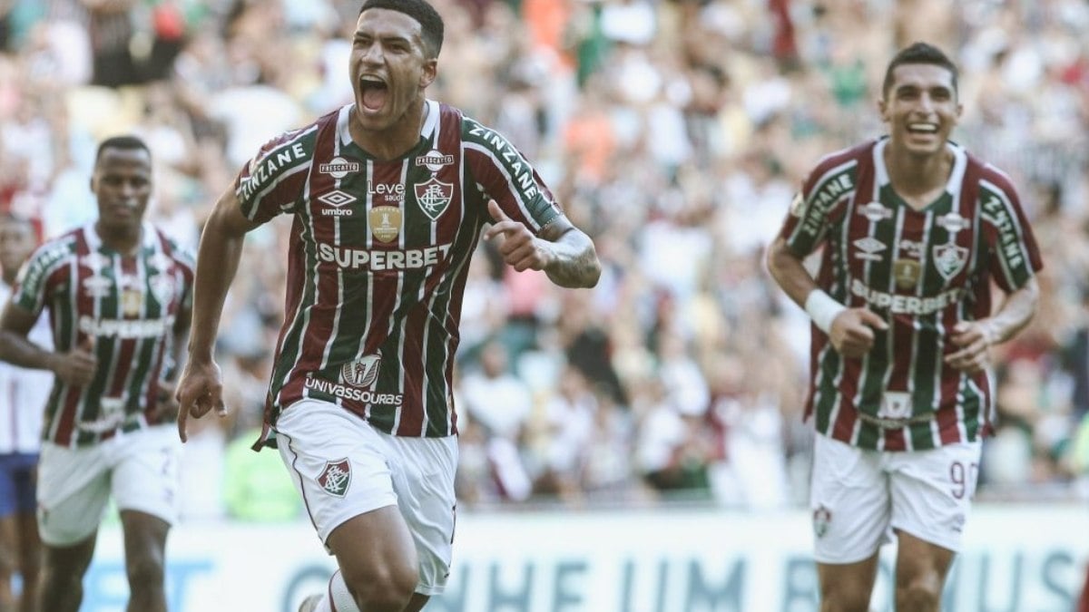 Fluminense se impõe diante do Bahia e vence no Brasileirão Fluminense se impõe diante do Bahia e vence no Brasileirão