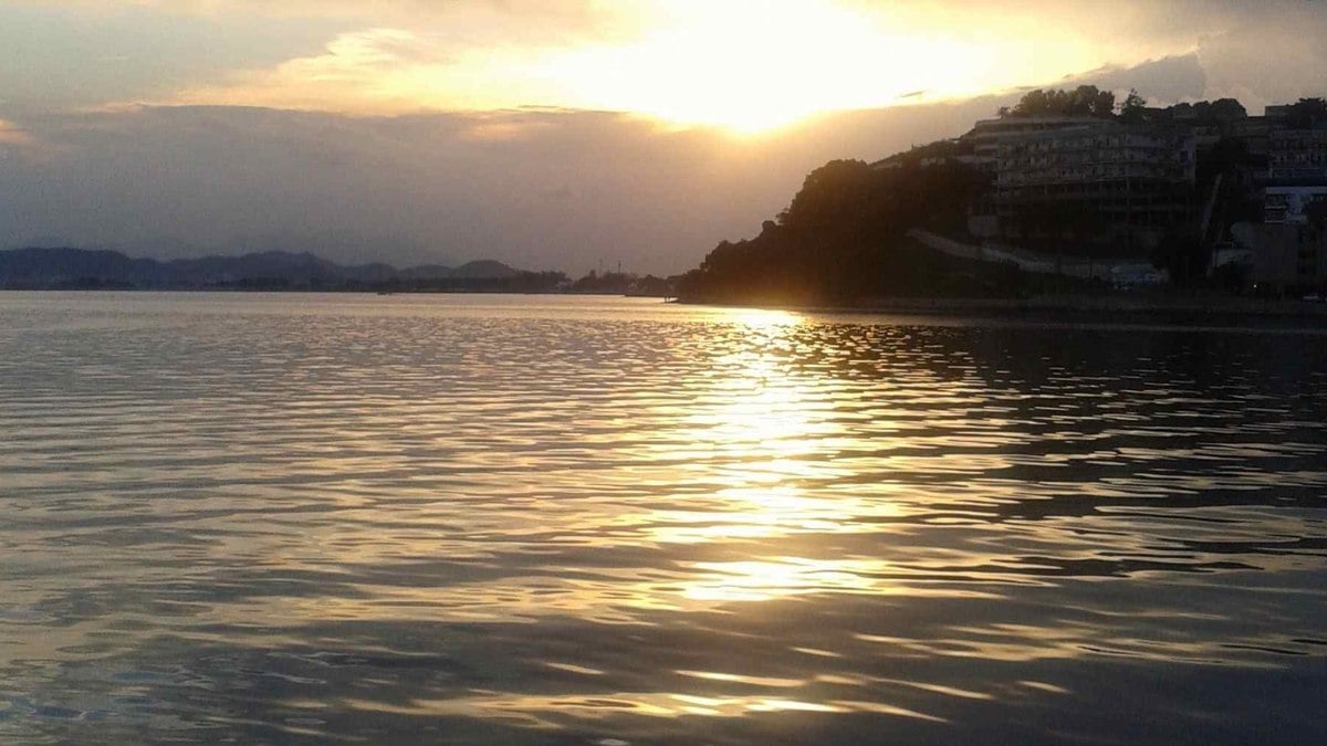 Pescadores artesanais criam aplicativo para denunciar crimes ambientais Pescadores artesanais criam aplicativo para denunciar crimes ambientais