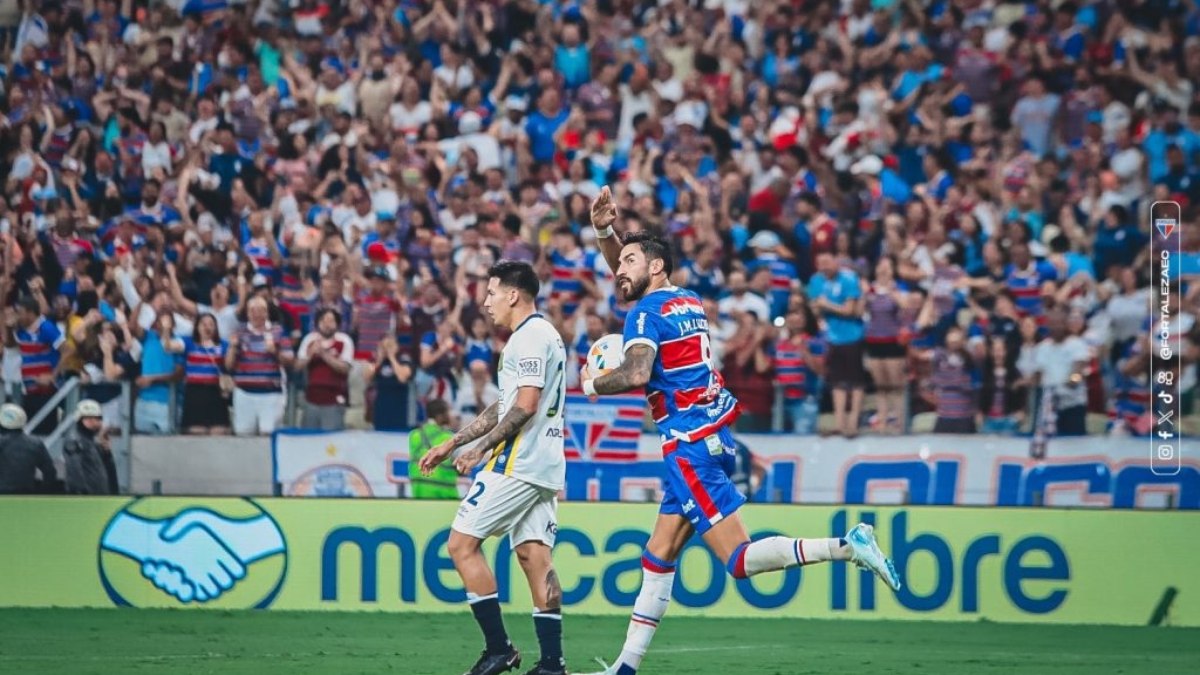 De virada, Fortaleza derrota Rosario e avança às quartas da Sul-Americana De virada, Fortaleza derrota Rosario e avança às quartas da Sul-Americana