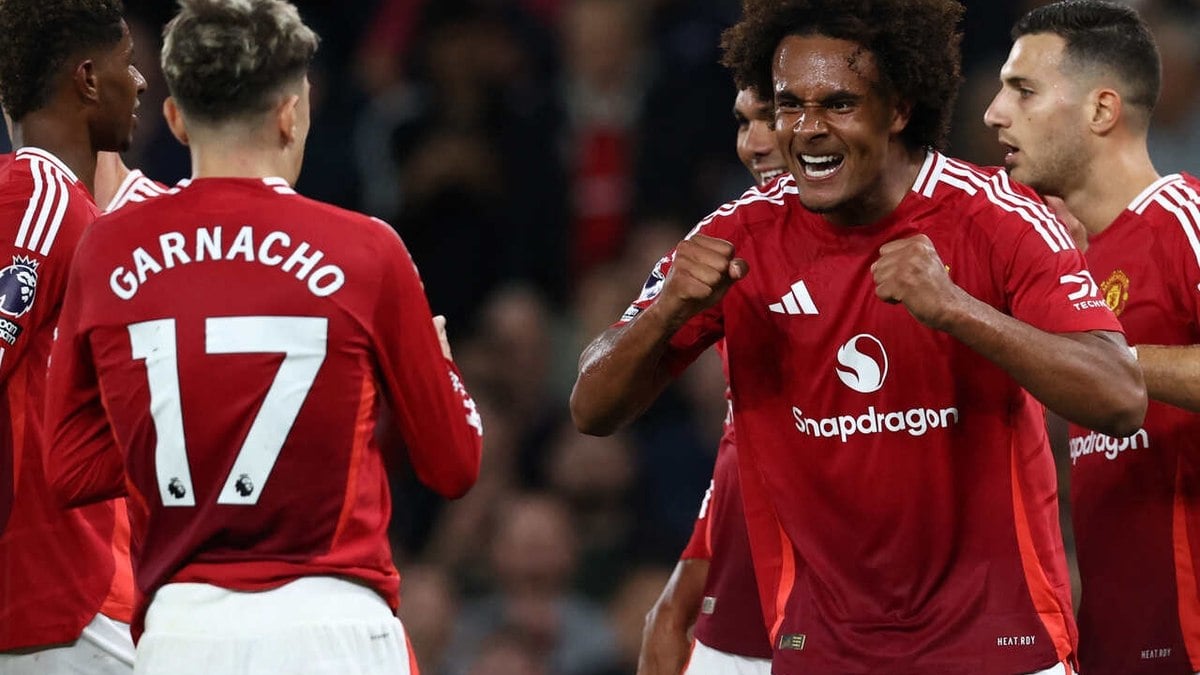 Estreante marca no fim, e United vence Fulham na abertura da Premier League Estreante marca no fim, e United vence Fulham na abertura da Premier League