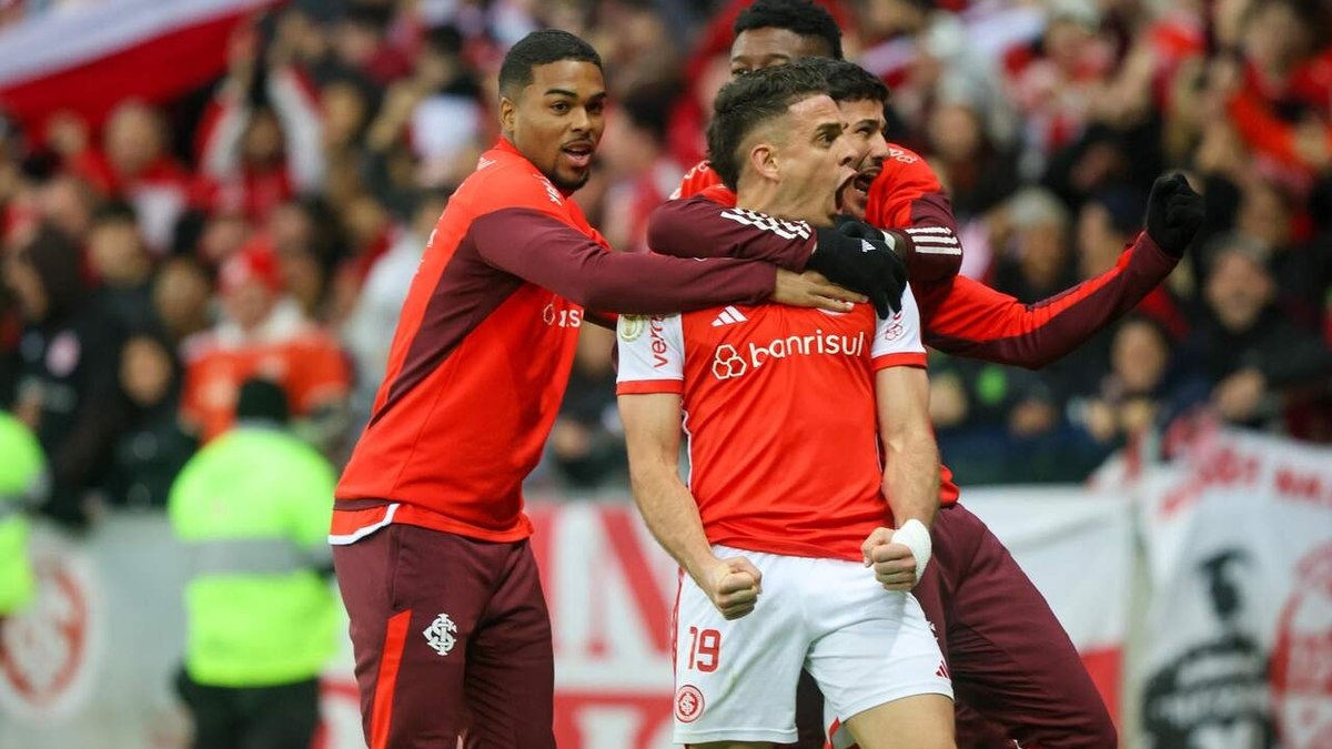 Borré comemora gol e vitória do Inter no Beira-Rio: ‘Temos que dar valor’ Borré comemora gol e vitória do Inter no Beira-Rio: ‘Temos que dar valor’