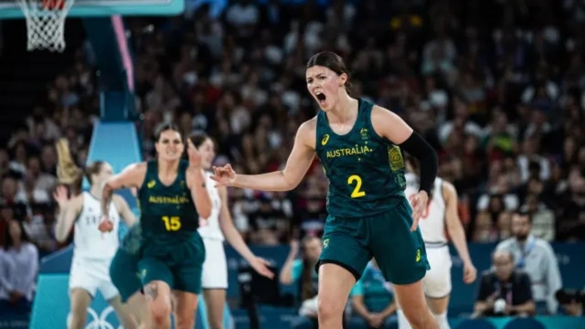 Austrália vence Sérvia com tranquilidade e se classifica para as semifinais Austrália vence Sérvia com tranquilidade e se classifica para as semifinais