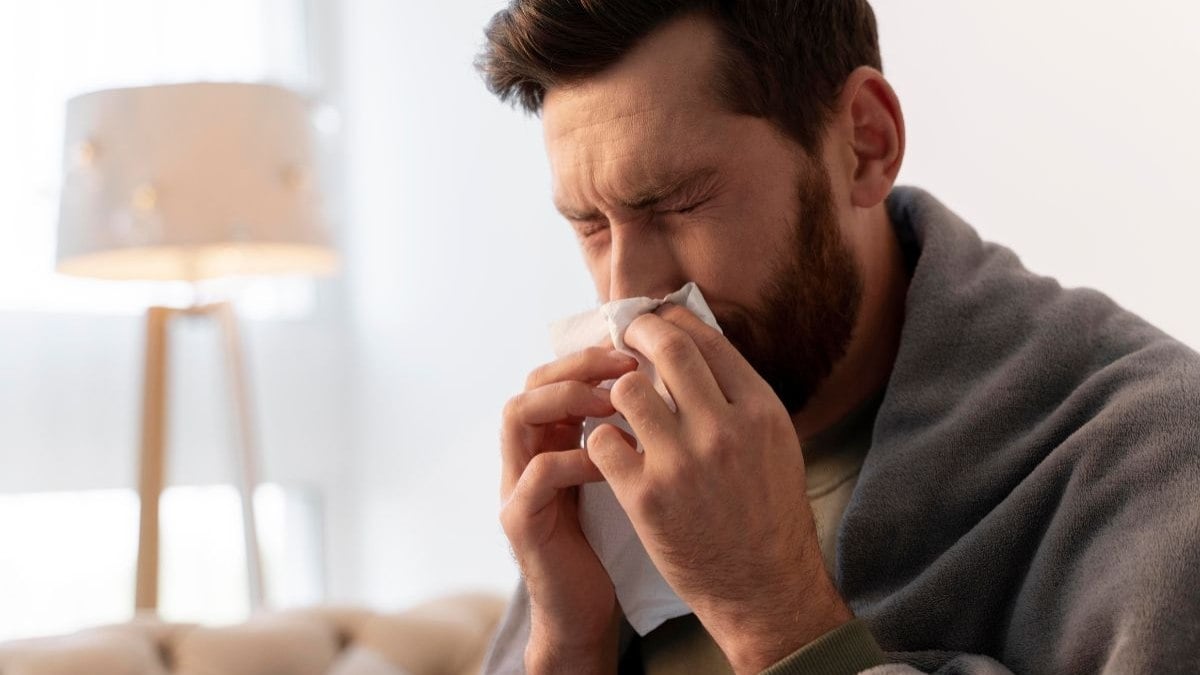 O que é a lavagem nasal de alto volume? O que é a lavagem nasal de alto volume?