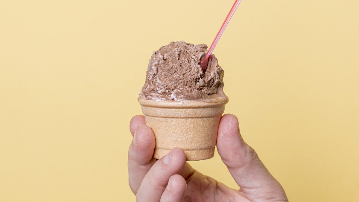 Faz mal tomar sorvete no frio? Confira esta e outra dúvidas comuns Faz mal tomar sorvete no frio? Confira esta e outra dúvidas comuns
