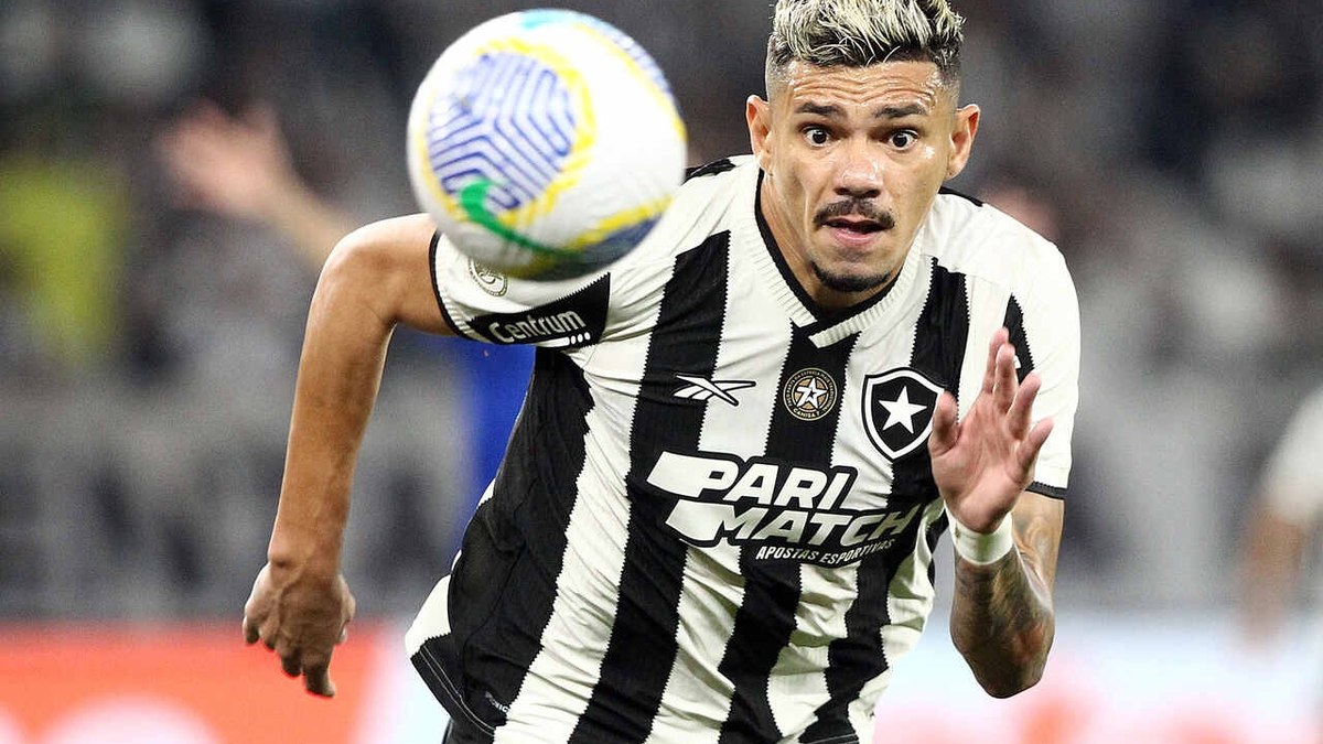 Tiquinho, sobre vantagem do Botafogo na Libertadores: ‘Não tem tranquilidade’ Tiquinho, sobre vantagem do Botafogo na Libertadores: ‘Não tem tranquilidade’