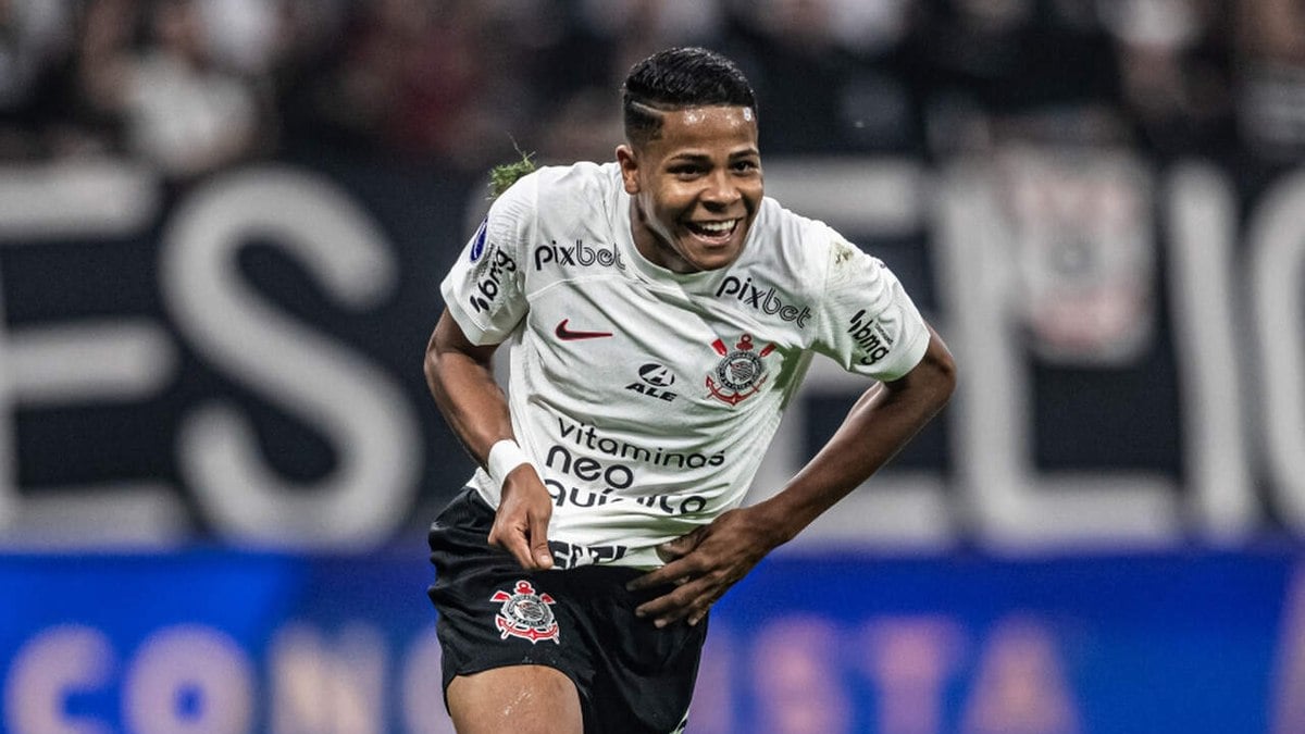 Vitor Roque e fera do Timão convocados para a Seleção Sub-20 Vitor Roque e fera do Timão convocados para a Seleção Sub-20