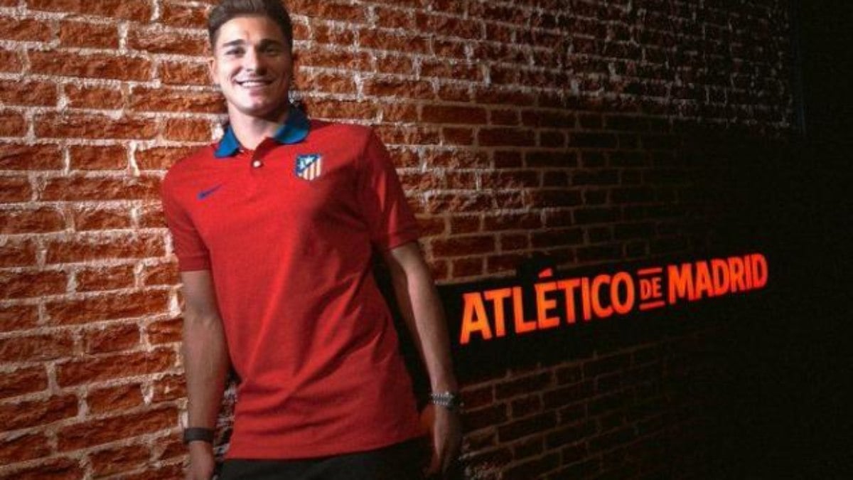 Julián Álvarez rasga elogios para Diego Simeone: ‘melhores da história’ Julián Álvarez rasga elogios para Diego Simeone: ‘melhores da história’