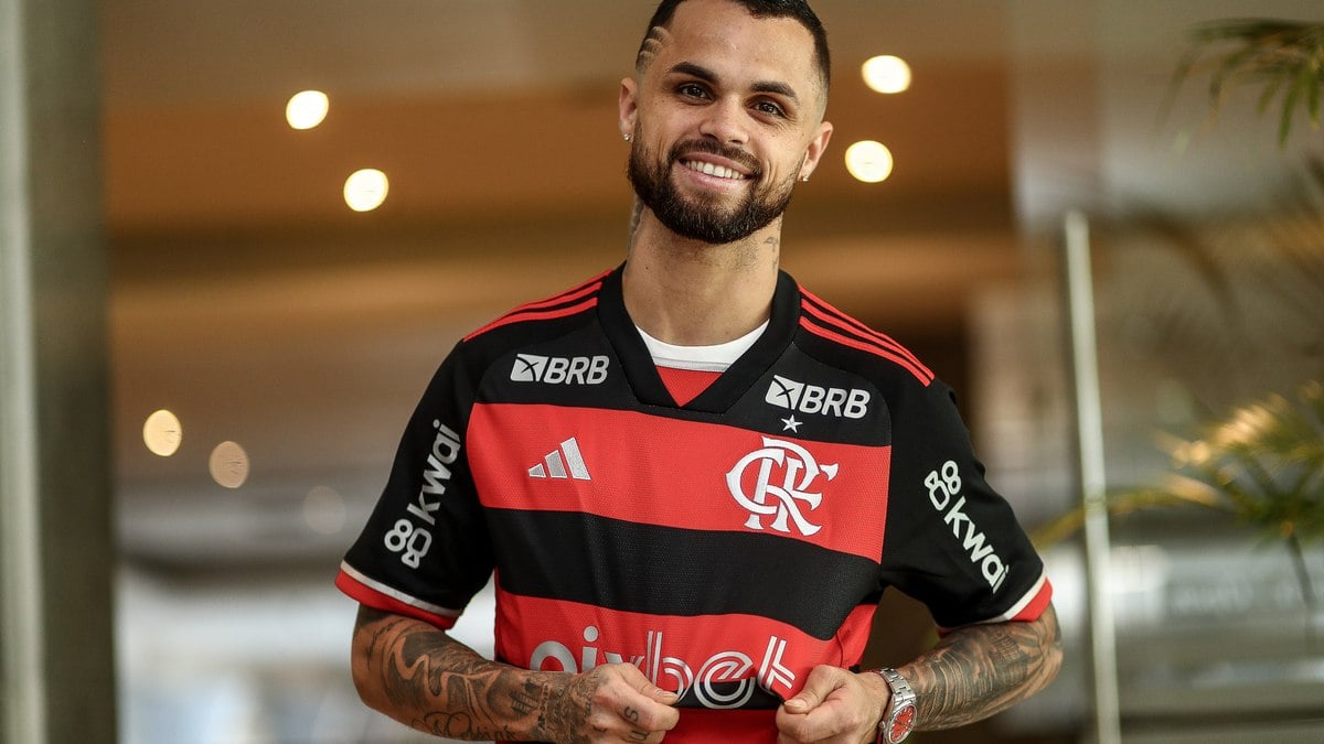 Flamengo anuncia retorno de Michael; veja detalhes Flamengo anuncia retorno de Michael; veja detalhes
