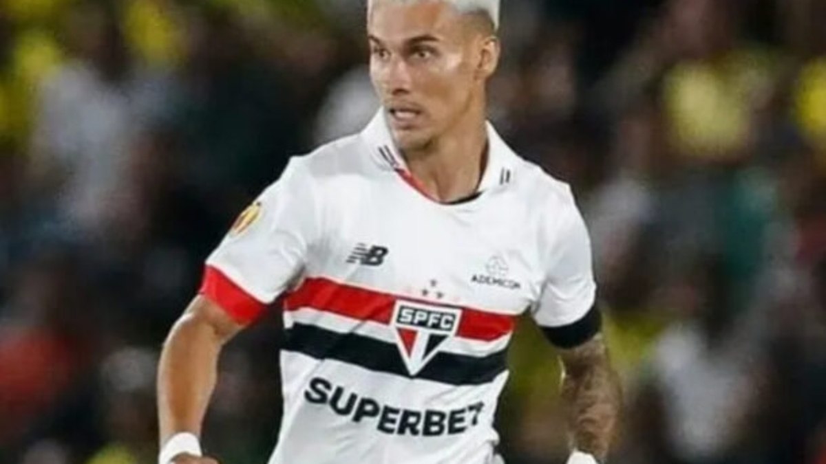 São Paulo confirma lesão de Ferreirinha; veja prazo de recuperação São Paulo confirma lesão de Ferreirinha; veja prazo de recuperação