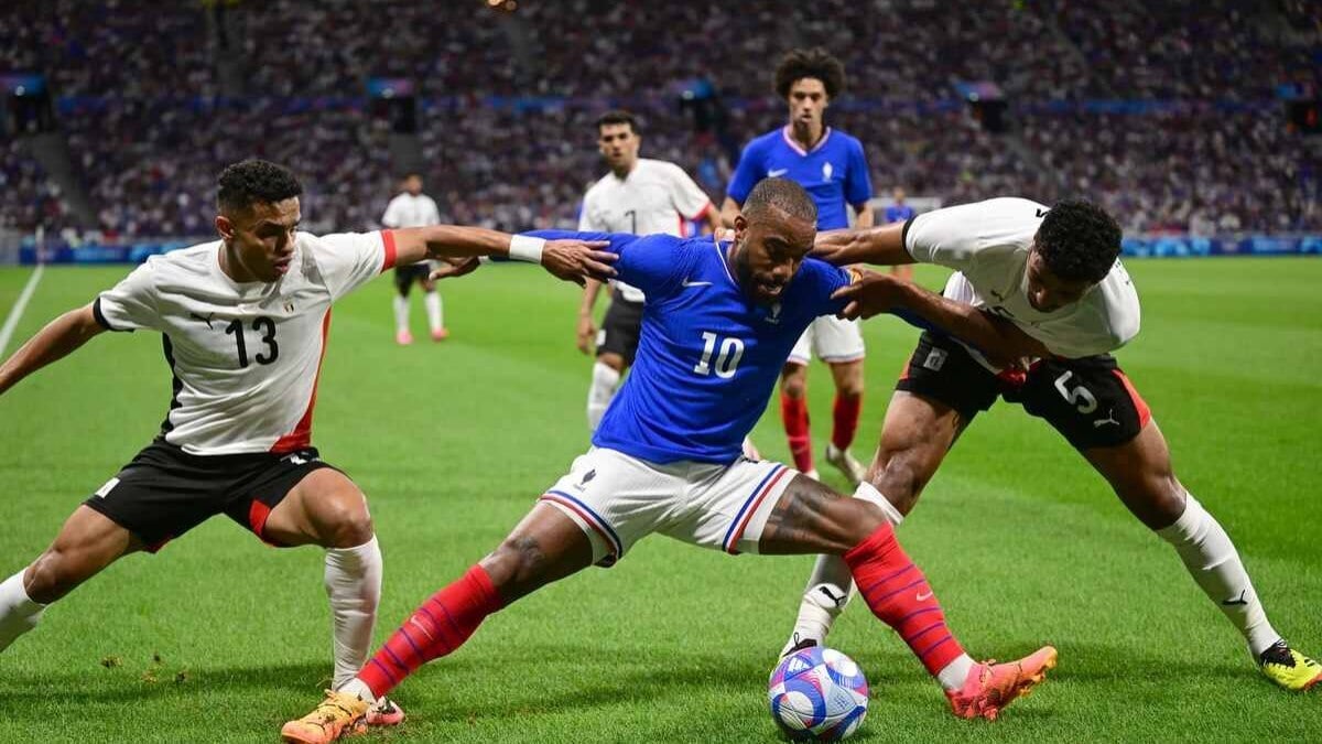 França vence Egito na prorrogação e vai disputar o ouro nos Jogos Olímpicos França vence Egito na prorrogação e vai disputar o ouro nos Jogos Olímpicos