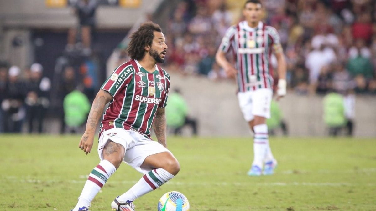 Marcelo vive momento preocupante no Fluminense Marcelo vive momento preocupante no Fluminense