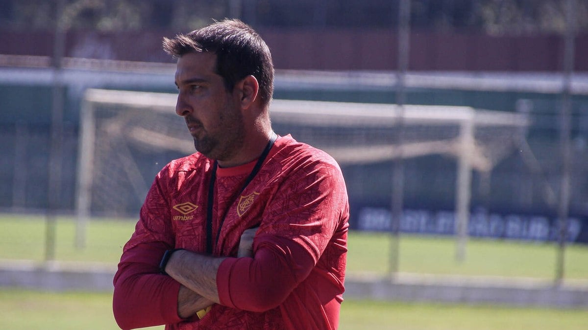 Fluminense pode atingir marca no Brasileirão Sub-20; técnico comenta Fluminense pode atingir marca no Brasileirão Sub-20; técnico comenta