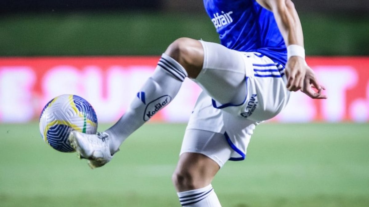 Marlon lamenta a primeira derrota do Cruzeiro como mandante Marlon lamenta a primeira derrota do Cruzeiro como mandante