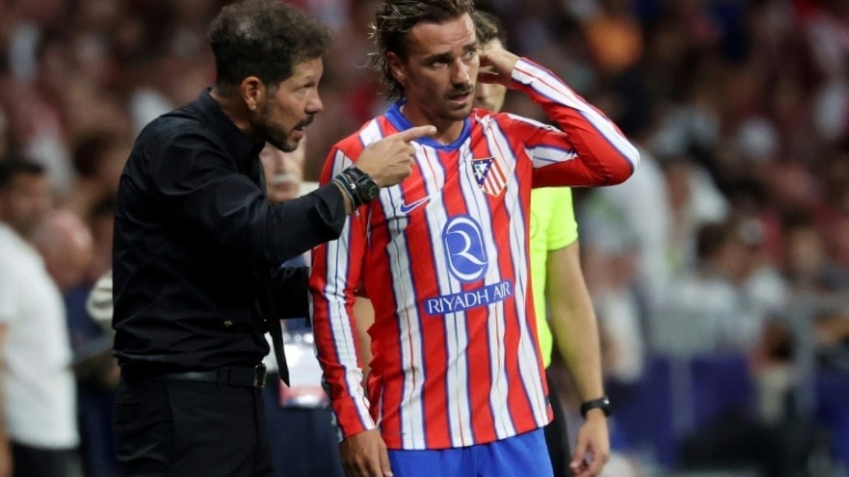 Griezmann brilha e Atlético de Madrid vence Girona (3-0) Griezmann brilha e Atlético de Madrid vence Girona (3-0)