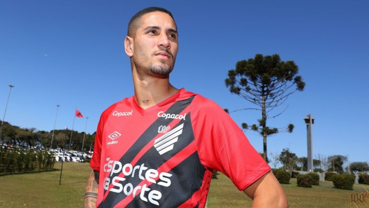 Praxedes é anunciado como reforço do Athletico Praxedes é anunciado como reforço do Athletico