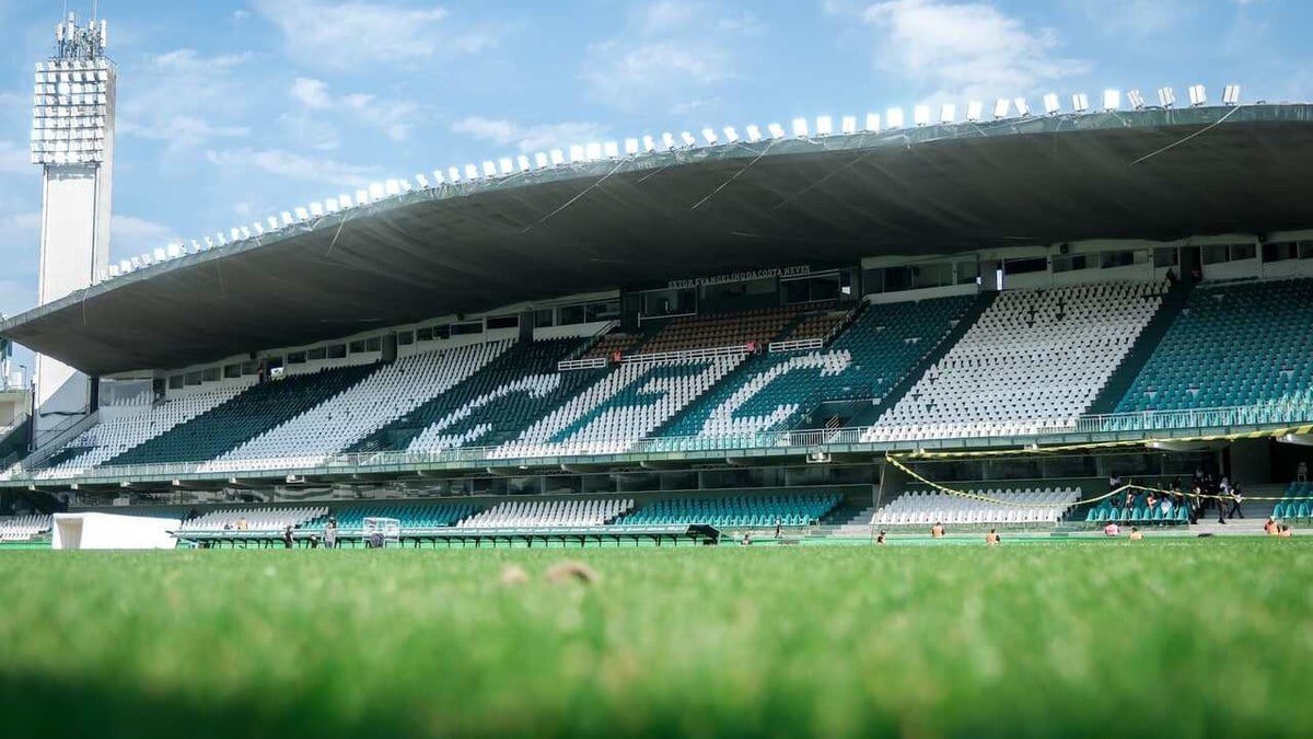 Seleção Brasileira volta a Curitiba depois de 21 anos Seleção Brasileira volta a Curitiba depois de 21 anos