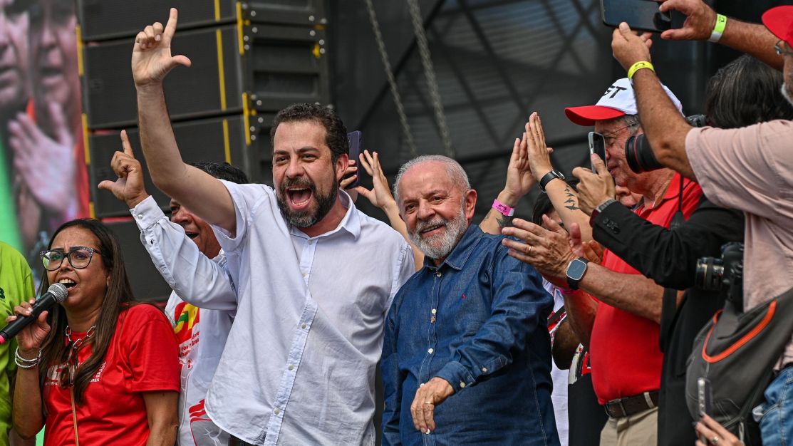 De olho nas eleições municipais, Lula intensifica agendas nos estados De olho nas eleições municipais, Lula intensifica agendas nos estados