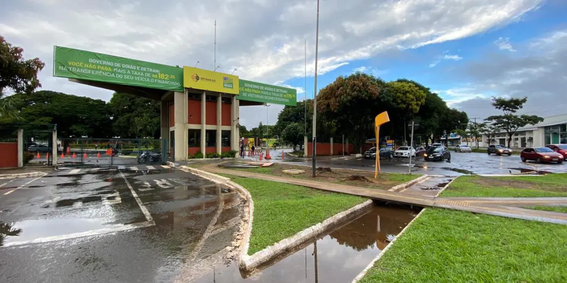Detran constata aumento de 17% em mortes por acidentes Detran constata aumento de 17% em mortes por acidentes