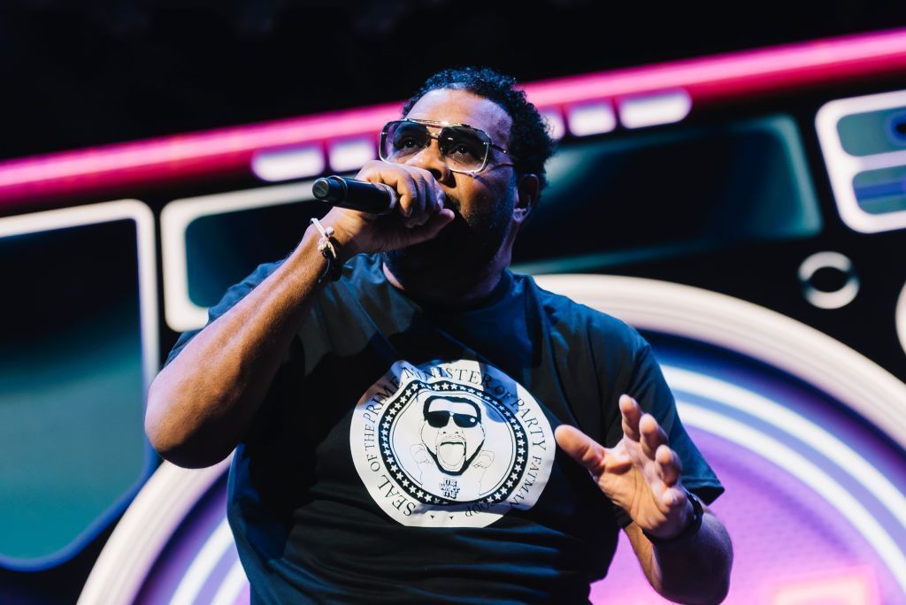 Fatman Scoop, rapper e produtor, morre após passar mal durante show Fatman Scoop, rapper e produtor, morre após passar mal durante show