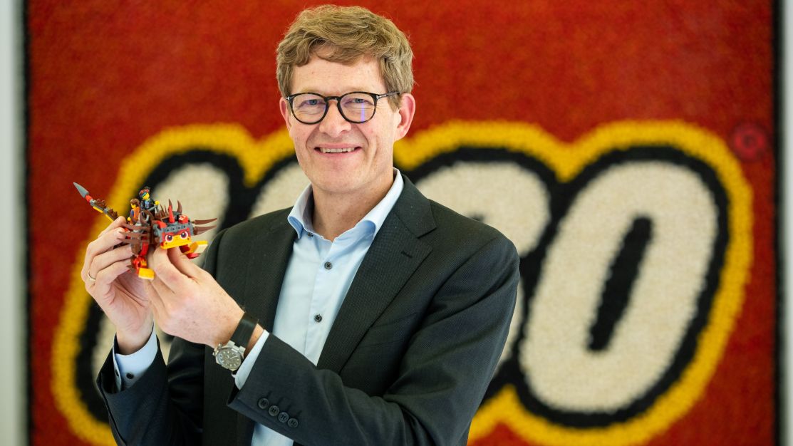 Lego substituirá recursos fósseis na fabricação de peças por plástico renovável e reciclado Lego substituirá recursos fósseis na fabricação de peças por plástico renovável e reciclado