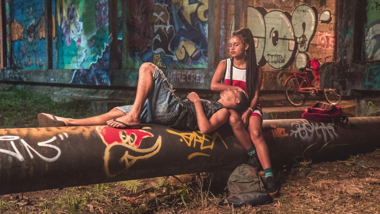 Noites Alienígenas concorre a prêmio da Academia Brasileira de Cinema Noites Alienígenas concorre a prêmio da Academia Brasileira de Cinema