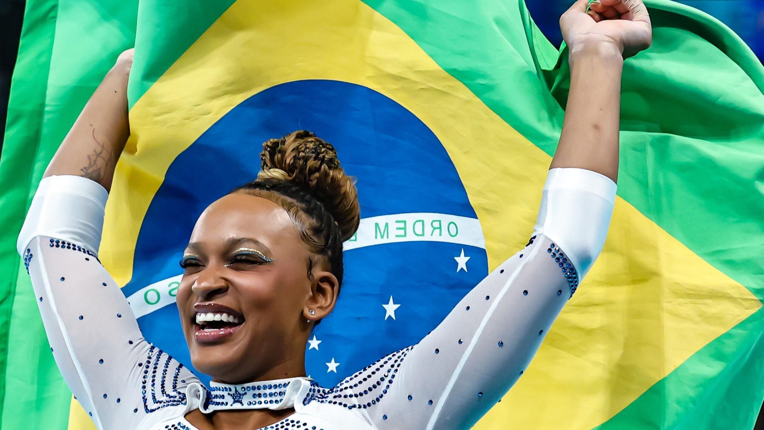 Rebeca Andrade escreve carta sobre trajetória; veja na íntegra Rebeca Andrade escreve carta sobre trajetória; veja na íntegra