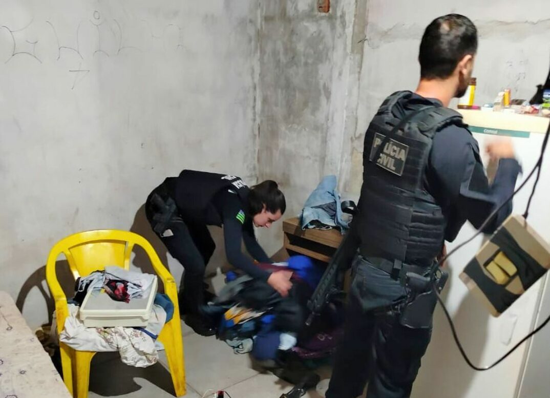 Polícia prende 5 suspeitos de matar caseiro Polícia prende 5 suspeitos de matar caseiro