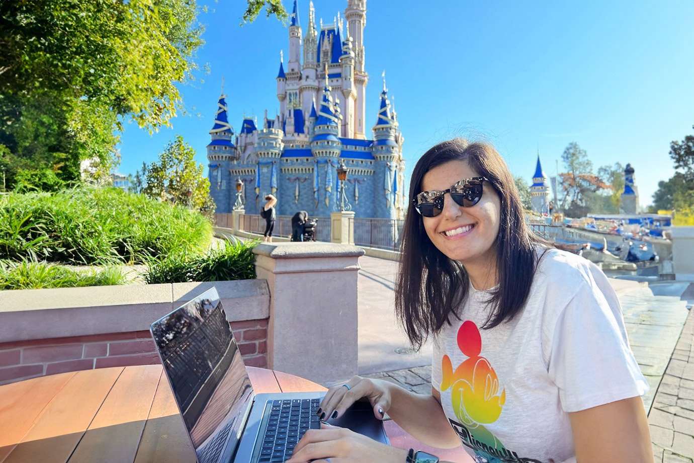 Freelancers em alta: o que está levando a essa nova onda de profissionais por trabalho sob demanda? Freelancers em alta: o que está levando a essa nova onda de profissionais por trabalho sob demanda?