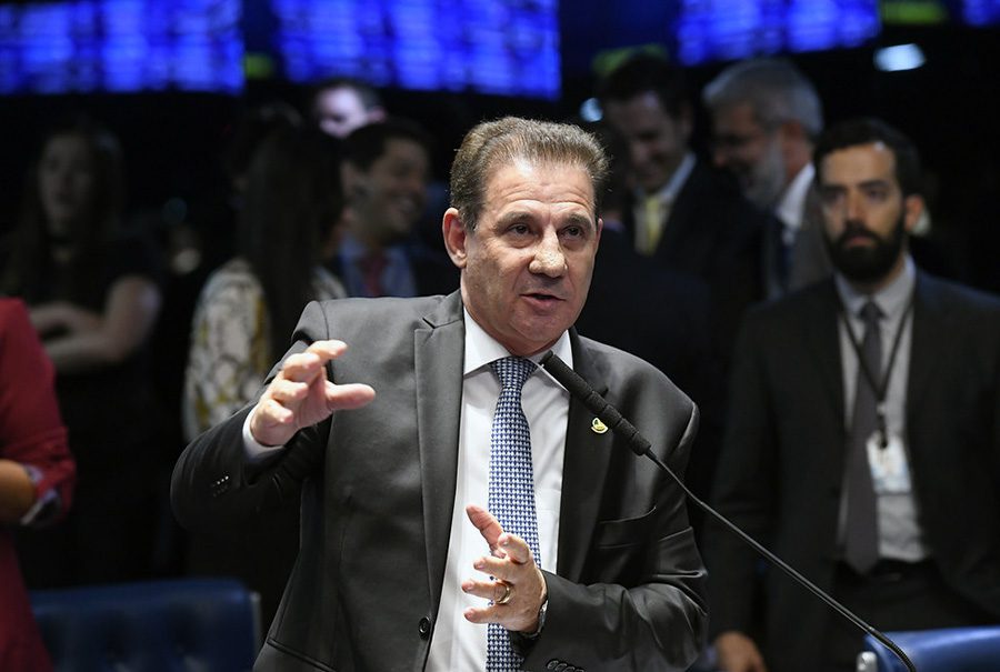Projeto de Vanderlan dá mais transparência às emendas PIX Projeto de Vanderlan dá mais transparência às emendas PIX