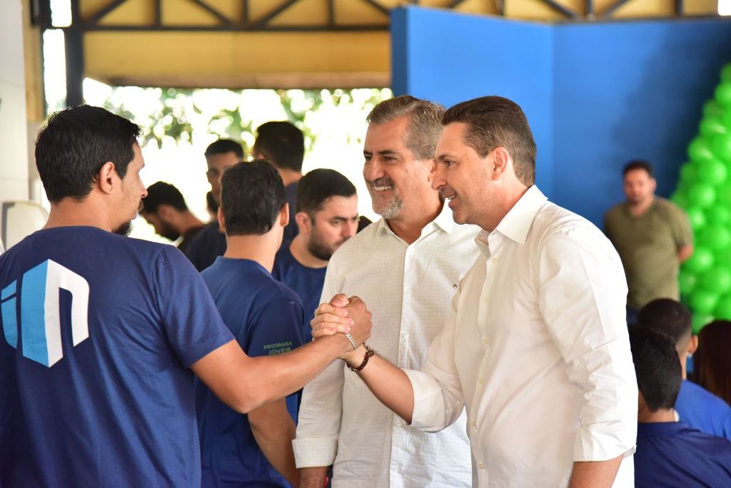 Leandro apresenta propostas para gerar emprego e renda Leandro apresenta propostas para gerar emprego e renda