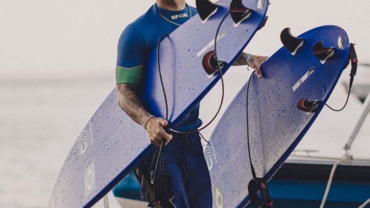 Gabriel Medina é eliminado na semifinal do surfe em Teahupo’o Gabriel Medina é eliminado na semifinal do surfe em Teahupo’o