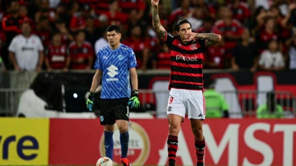 Flamengo quer conquistar boa vantagem na ida das oitavas da Libertadores contra Bolivar Flamengo quer conquistar boa vantagem na ida das oitavas da Libertadores contra Bolivar