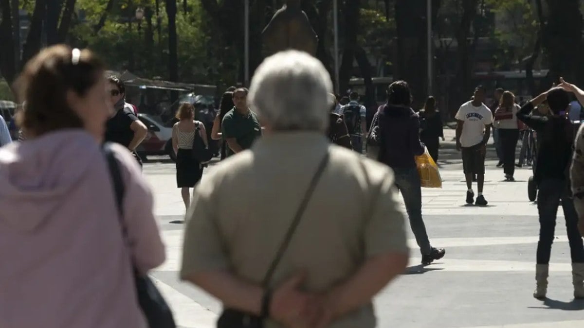 INSS paga aposentadorias e benefícios nesta quinta; veja quem recebe INSS paga aposentadorias e benefícios nesta quinta; veja quem recebe