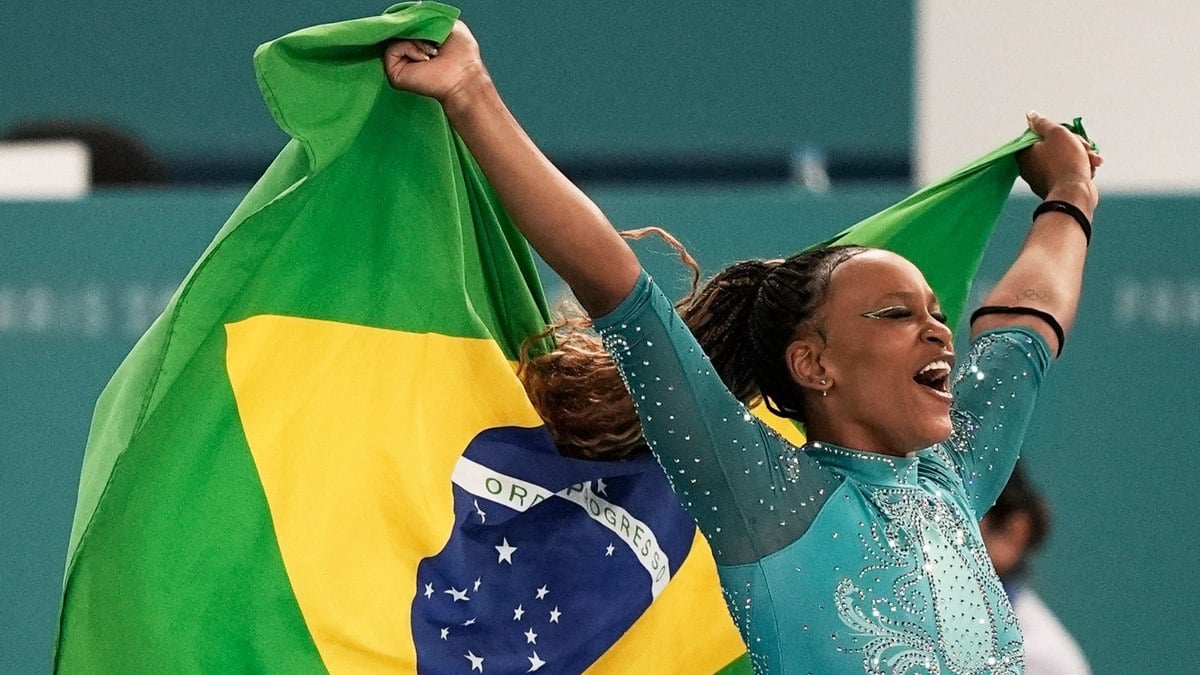 Rebeca Andrade supera Torben e Scheidt, e vira a maior medalhista do Brasil em Olimpíadas Rebeca Andrade supera Torben e Scheidt, e vira a maior medalhista do Brasil em Olimpíadas
