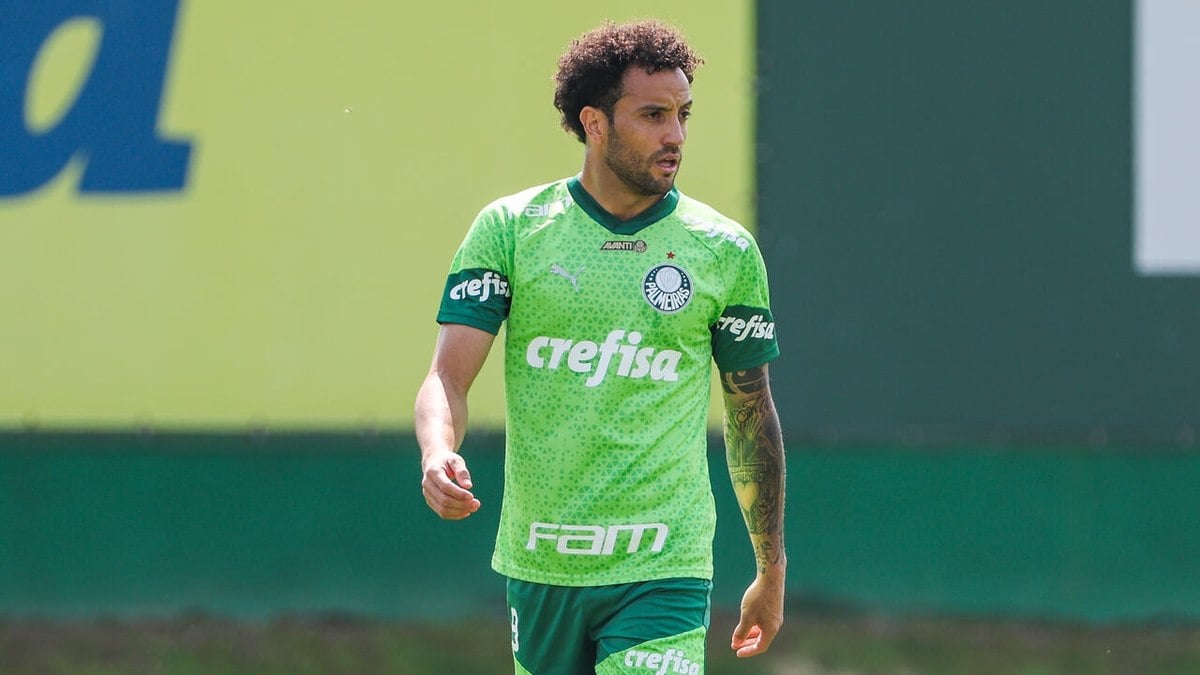 Felipe Anderson celebra primeiro gol e ressalta foco por tri brasileiro Felipe Anderson celebra primeiro gol e ressalta foco por tri brasileiro