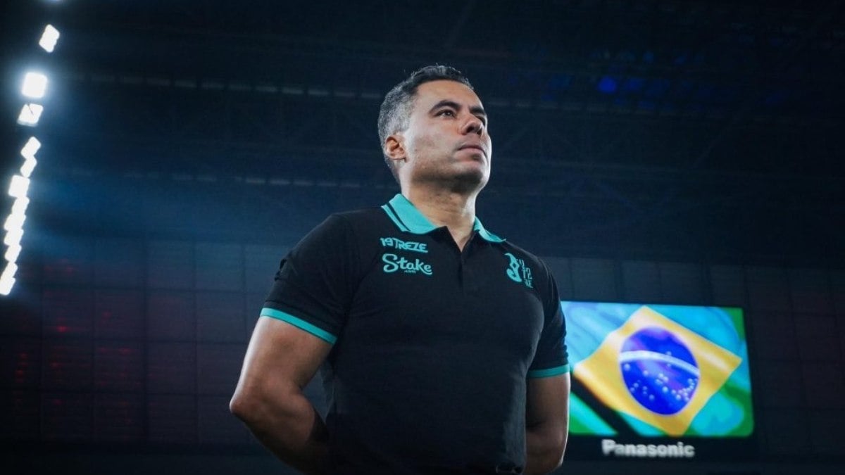 Jair Ventura celebra vantagem na Copa do Brasil, mas liga alerta contra o Corinthians Jair Ventura celebra vantagem na Copa do Brasil, mas liga alerta contra o Corinthians