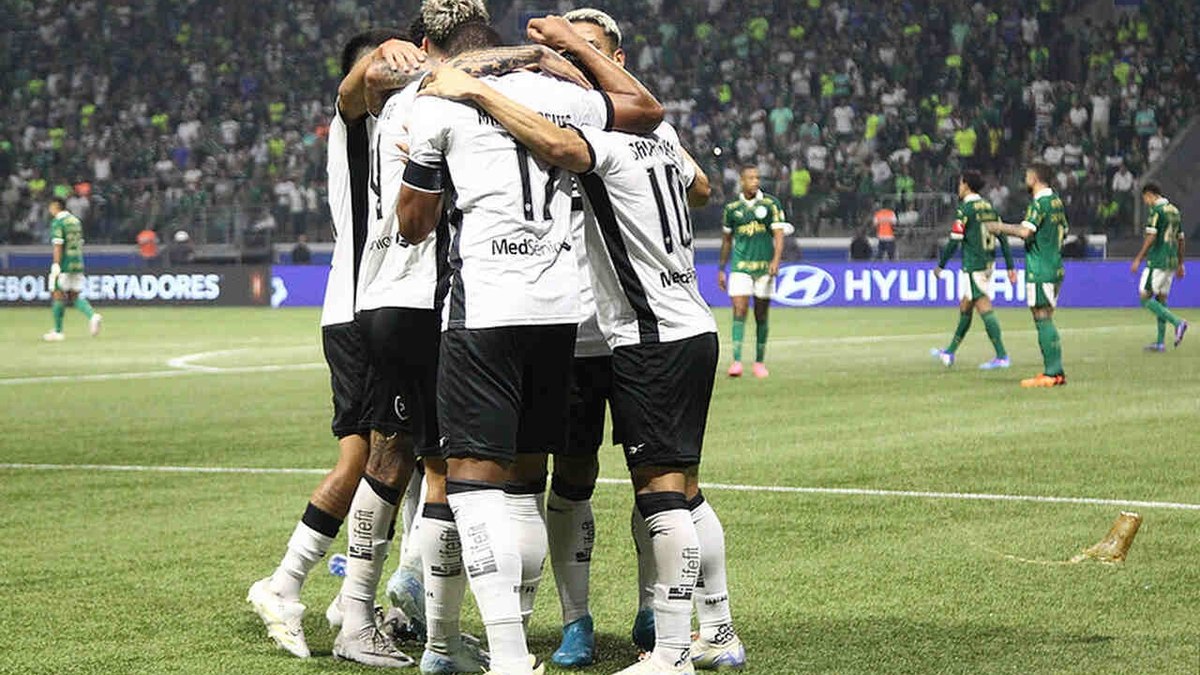 Botafogo volta às quartas de Libertadores após sete anos Botafogo volta às quartas de Libertadores após sete anos
