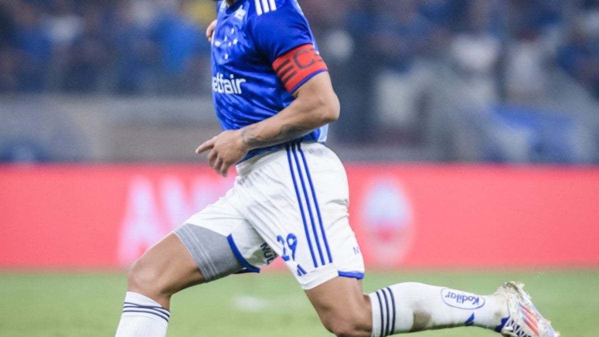 Lucas Romero exalta apoio da torcida em classificação do Cruzeiro Lucas Romero exalta apoio da torcida em classificação do Cruzeiro