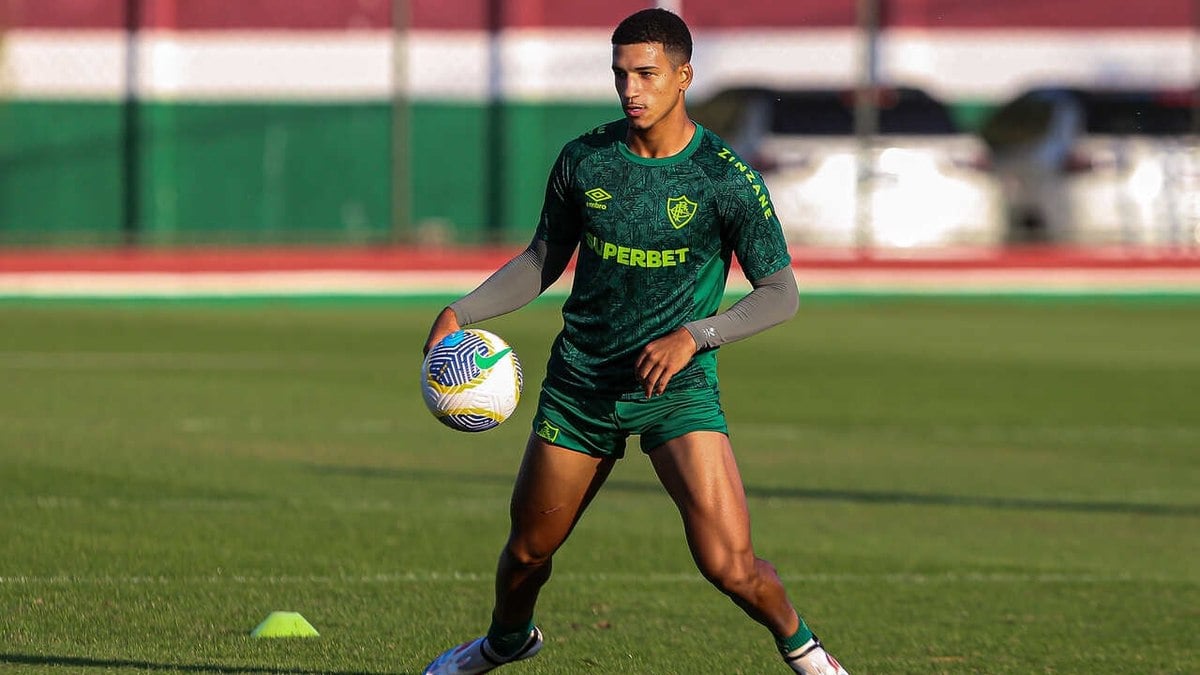 Kauã Elias, do Fluminense, projeta duelo contra o Juventude Kauã Elias, do Fluminense, projeta duelo contra o Juventude